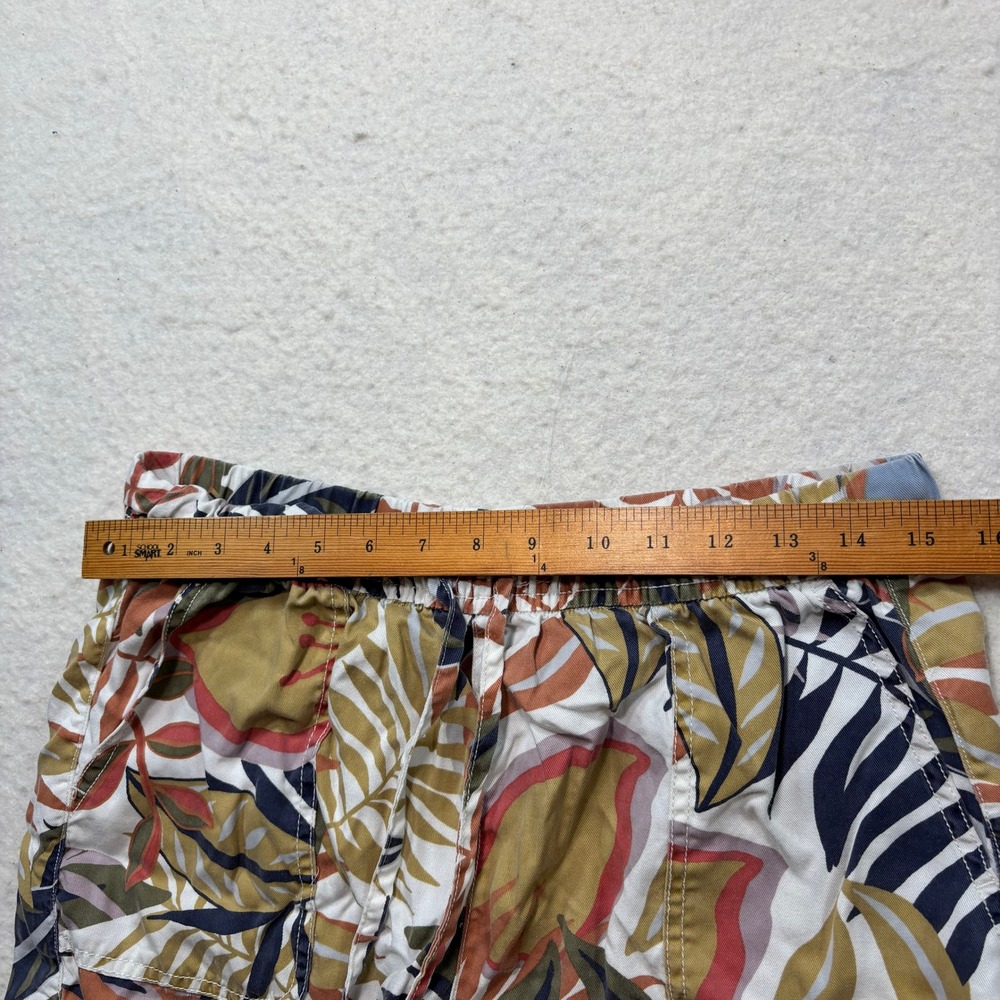 C&C California Tropical Leaf Print Lyocell Shorts Elastic Waist Womens Med #220 - Picture 6 of 6